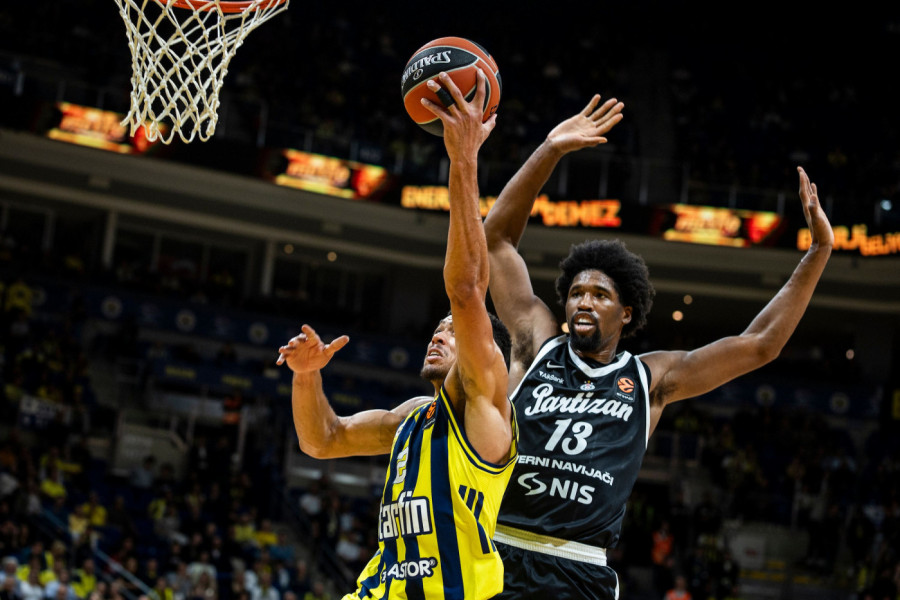 Partizan ima bolnu tačku: Fenerbahče iskoristio mane crno-belih i upisao rekord Evrolige