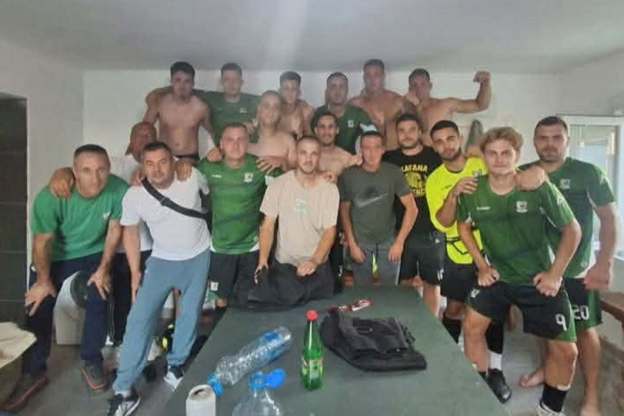 KOMŠIJSKI DERBI U SELEVCU: Domaćin traži izlaz iz krize, Šumadija nastavak dobre serije!