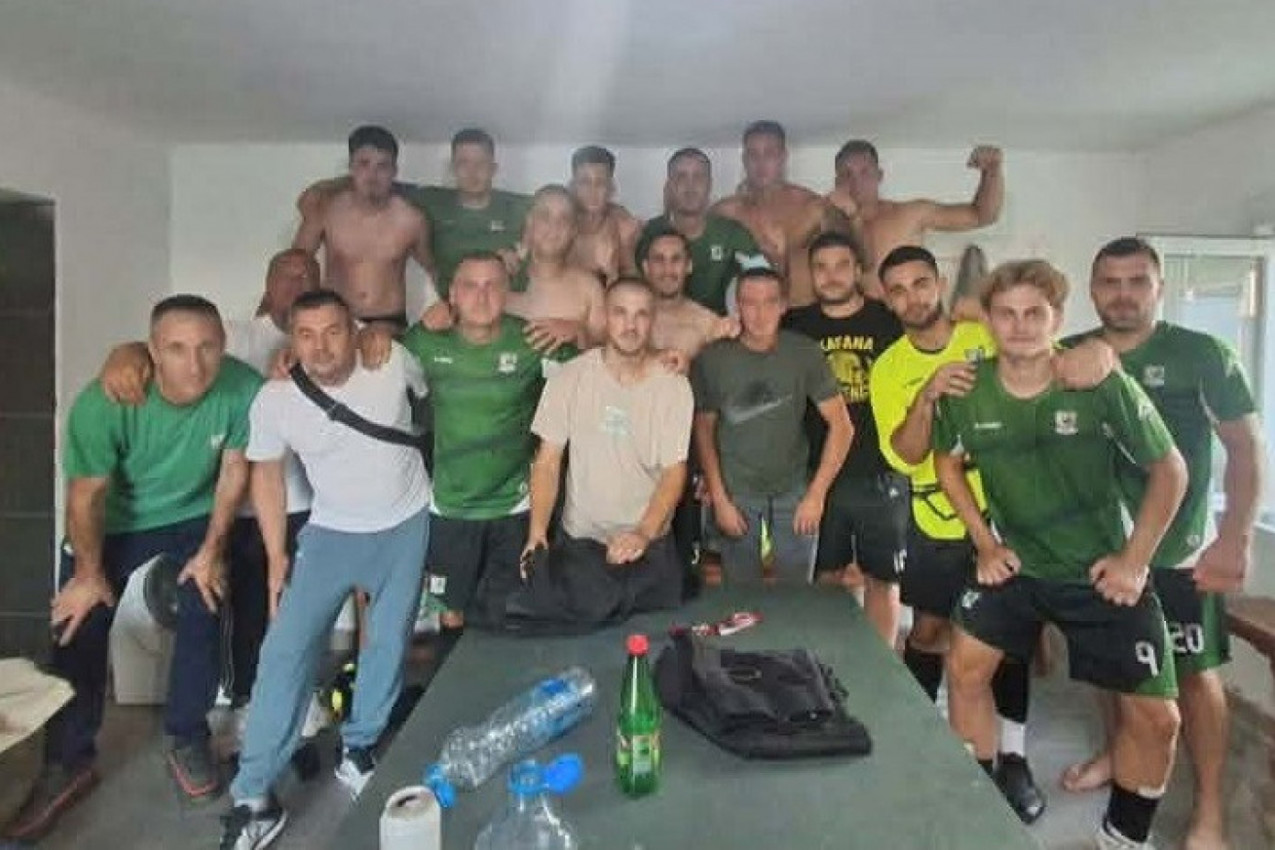KOMŠIJSKI DERBI U SELEVCU: Domaćin traži izlaz iz krize, Šumadija nastavak dobre serije!