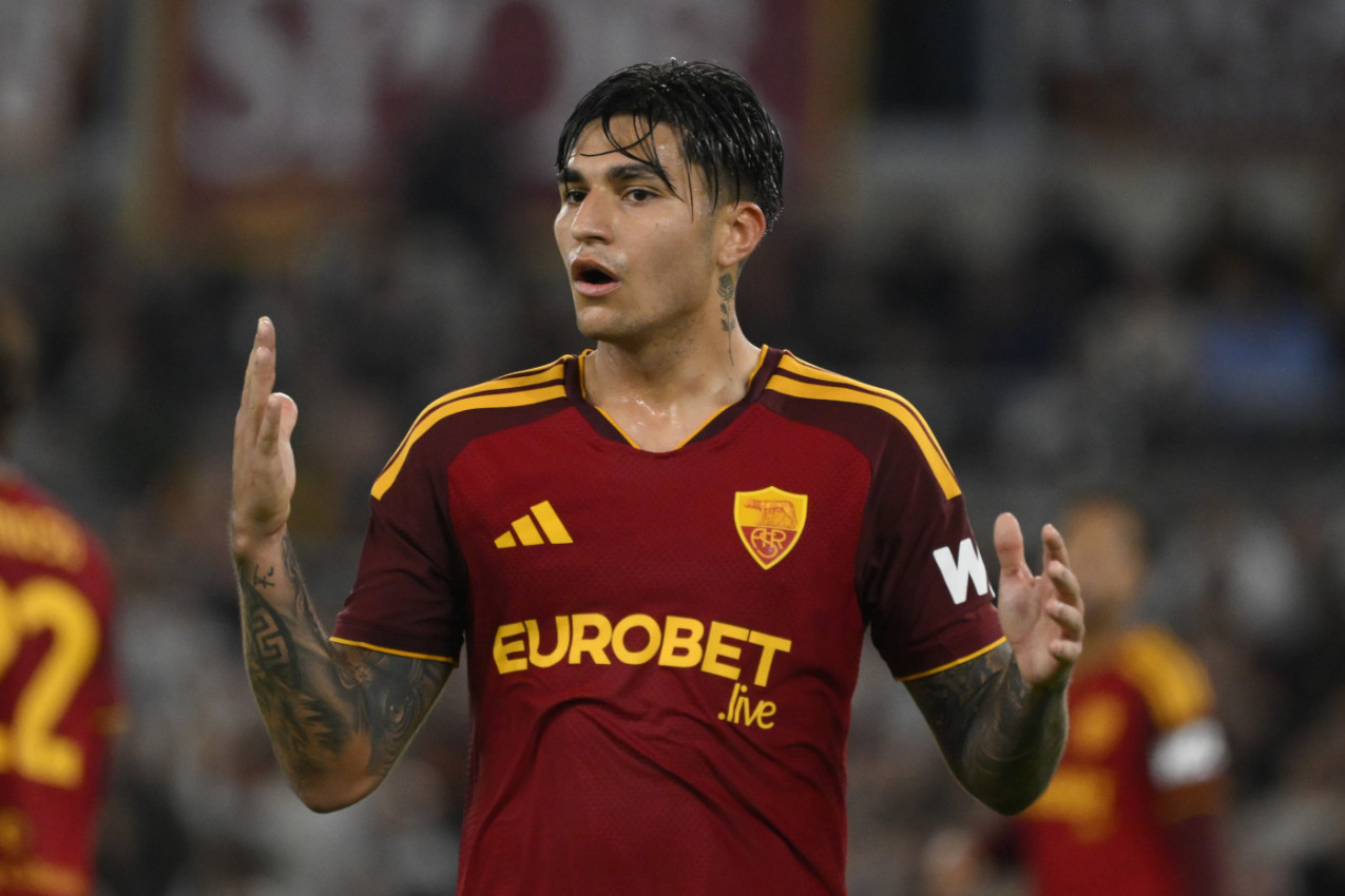 Magičan gol Santijaga Kastra za slavlje Rome: Potez mladog Argentinca kandidat za Puškaša (VIDEO)