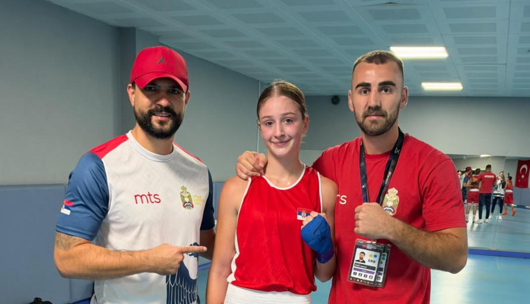 Budućnost boksa je već tu: Mia Topić donela drugu medalju Srbiji na Evropskom prvenstvu