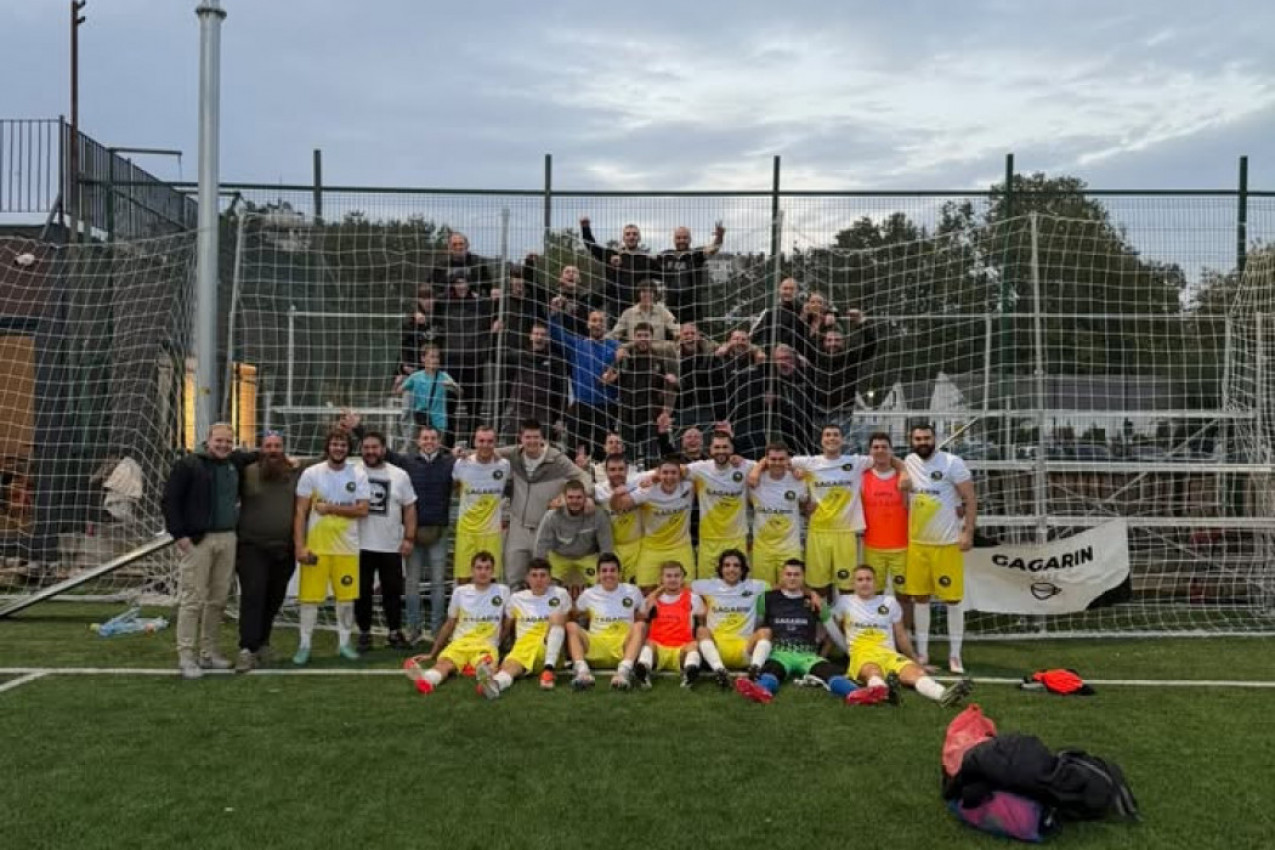 Snažna poruka pred derbi: Blokovi ispalili četiri hica u mrežu Šumadinca