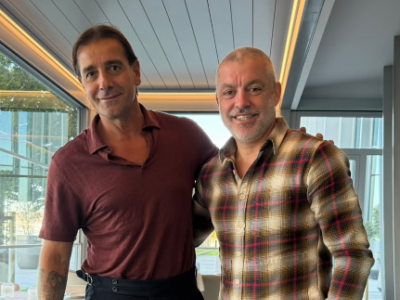 Jaka ekipa: Nikola Lazetić okupio legende fudbala u Beogradu na vodi (FOTO)