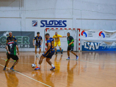 Borba rutinski sa Stepom: Nastavak 18. sezone amaterskog futsala u "Slodesu"