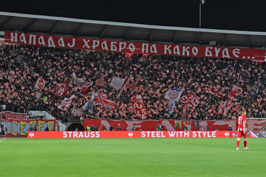 Delije poslale moćnu poruku s Marakane: Pogledajte šta su navijači Crvene zvezde stavili na brutalnu koreografiju! (FOTO)