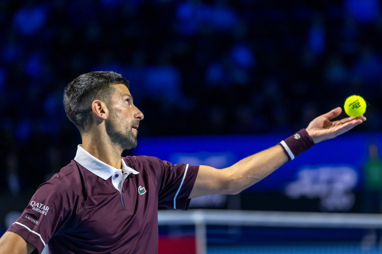 Novak se našao u problemu: Lekar je morao da reaguje (VIDEO)