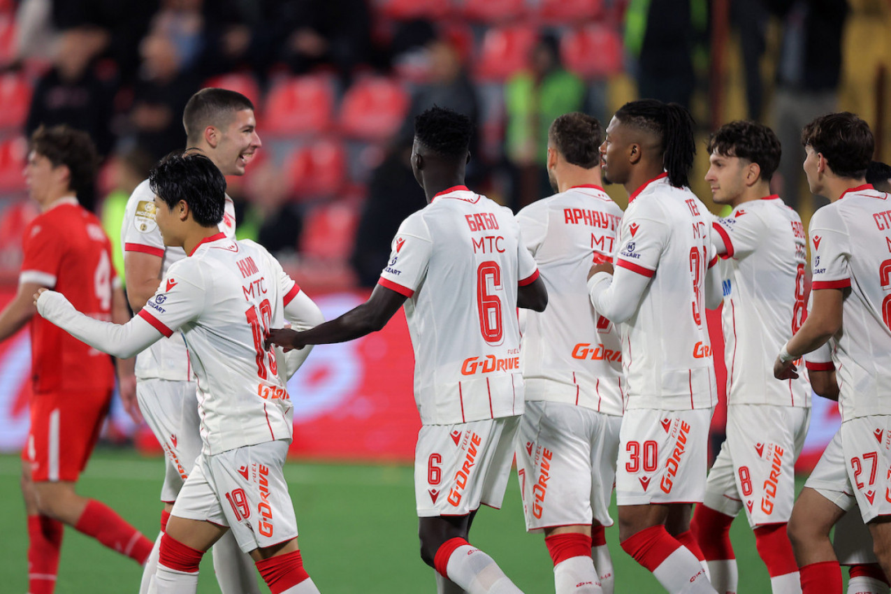 Sve je spremno za spektakl: Evo ko prenosi duel Mačve i Crvene zvezde